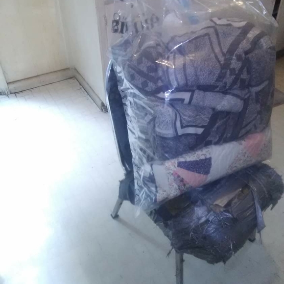 Blankets - Picture 3 of 4